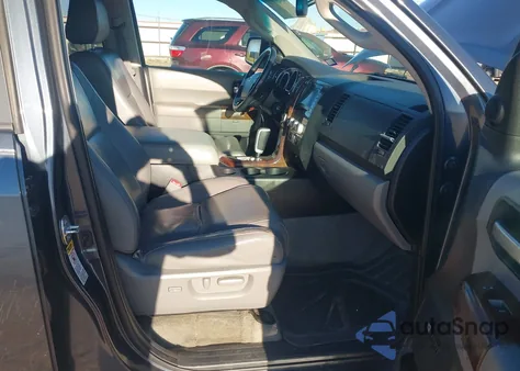 2008 Toyota Sequoia Limited 5.7L V8 z USA, uszkodzony, nr VIN 5TDBY68A58S000487